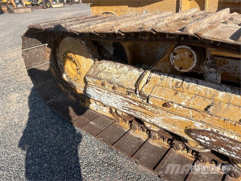 John Deere 650J LGP Vikšriniai buldozeriai