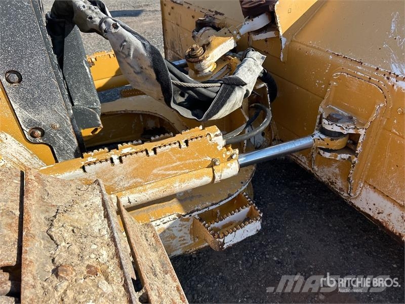 John Deere 650J LGP Vikšriniai buldozeriai