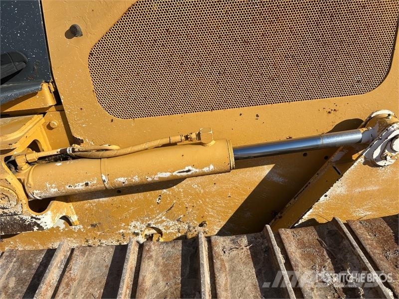 John Deere 650J LGP Vikšriniai buldozeriai