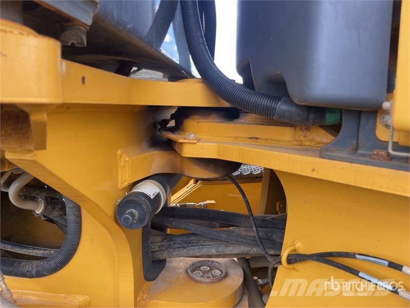 John Deere 670G Motor Grader Veihøvler