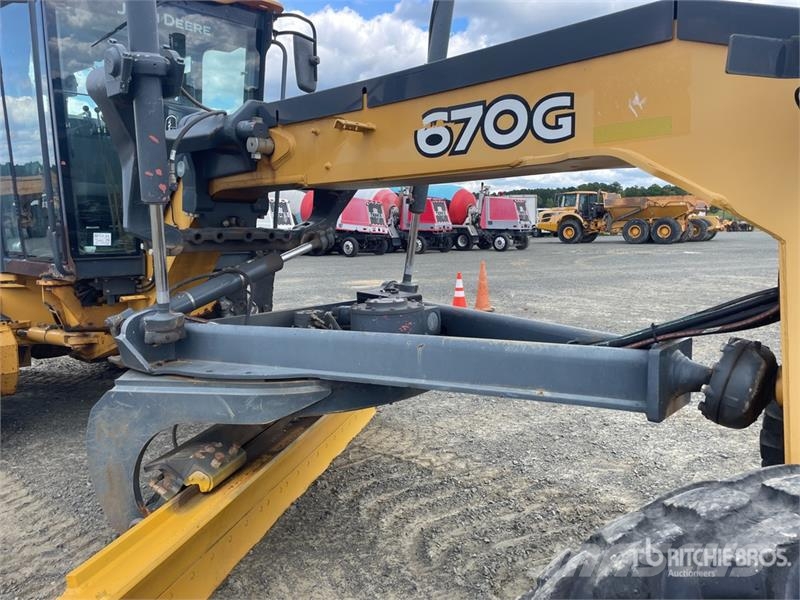 John Deere 670G Motor Grader Veihøvler
