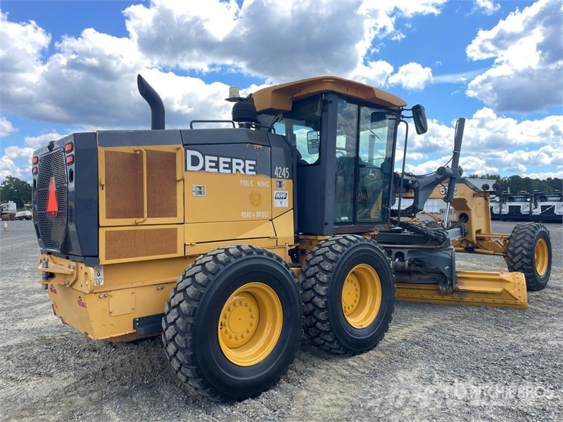 John Deere 670G Motor Grader Veihøvler