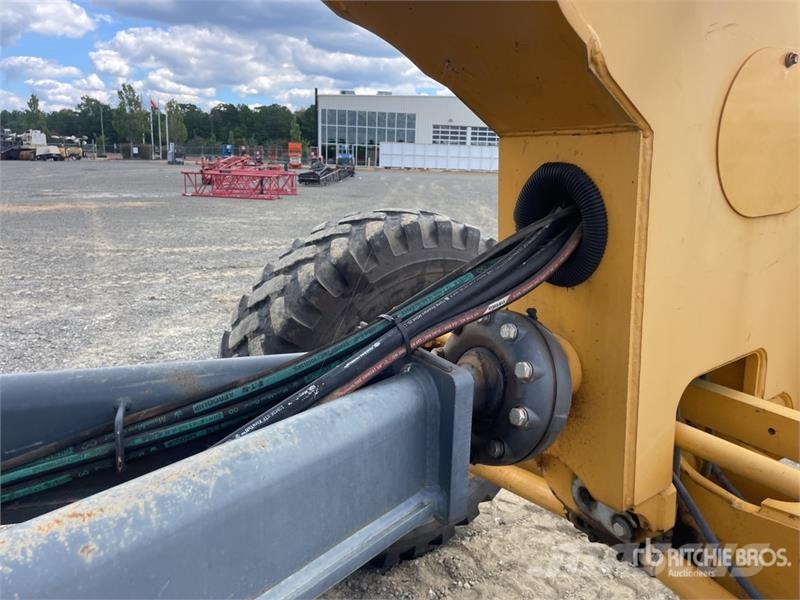 John Deere 670G Motor Grader Veihøvler