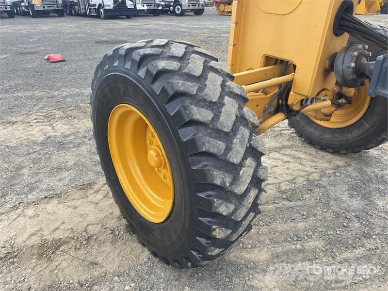 John Deere 670G Motor Grader Veihøvler
