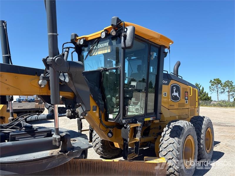 John Deere 670GP Motor Grader معدات تمهيد الطرق