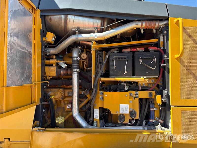 John Deere 670GP Motor Grader معدات تمهيد الطرق