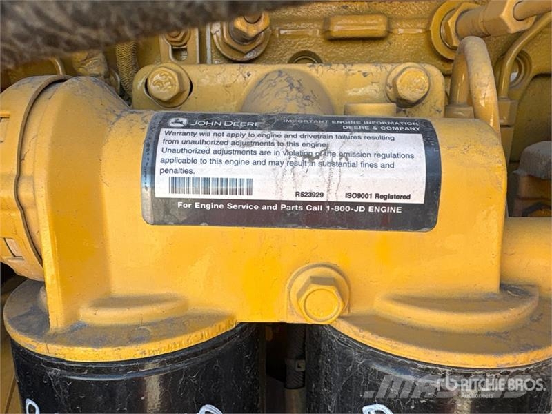 John Deere 670GP Motor Grader معدات تمهيد الطرق