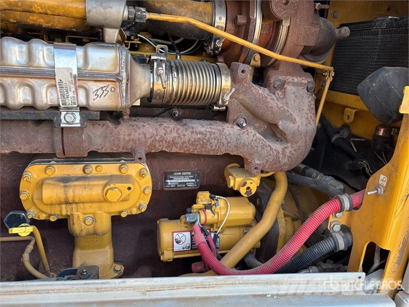 John Deere 672G AWD Motor Grader Greideriai