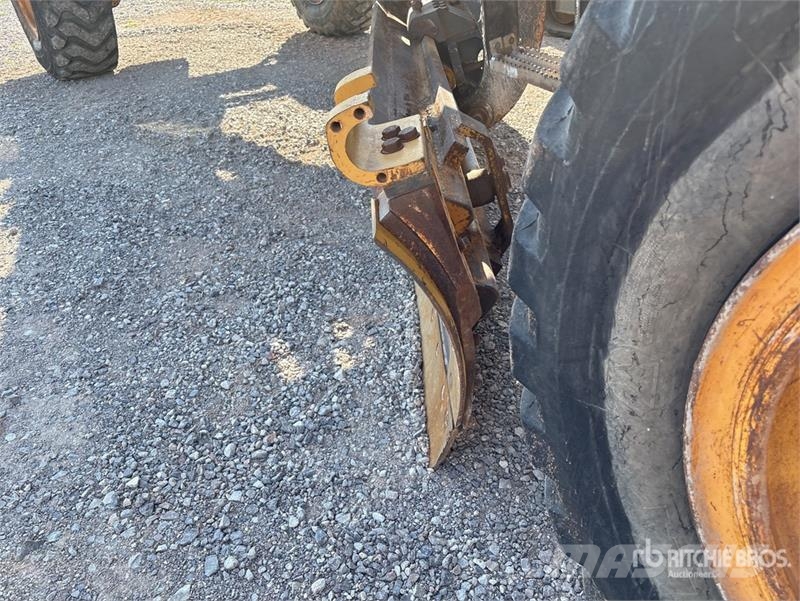 John Deere 672G AWD Motor Grader Greideriai