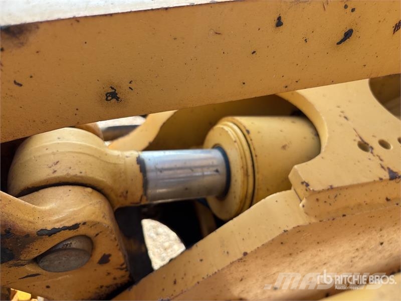 John Deere 672G AWD Motor Grader Greideriai
