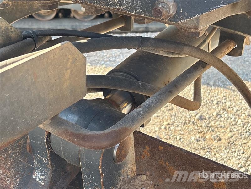 John Deere 672G AWD Motor Grader Greideriai