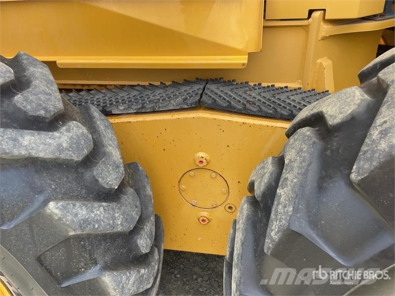 John Deere 672G AWD Motor Grader Veihøvler
