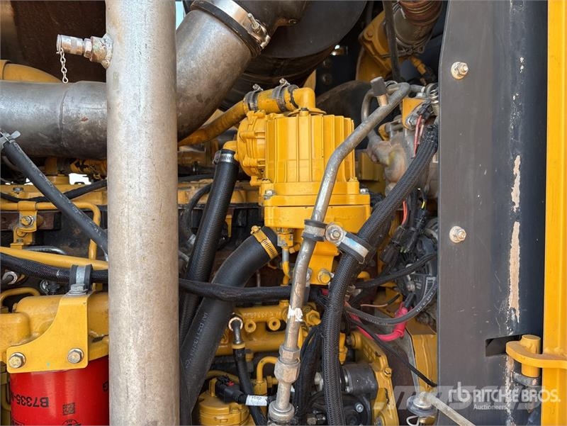 John Deere 672G AWD Motor Grader Greideriai