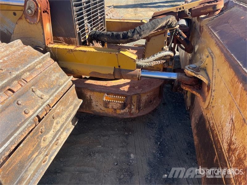 John Deere 700J Crawler Dozer Crawler dozers
