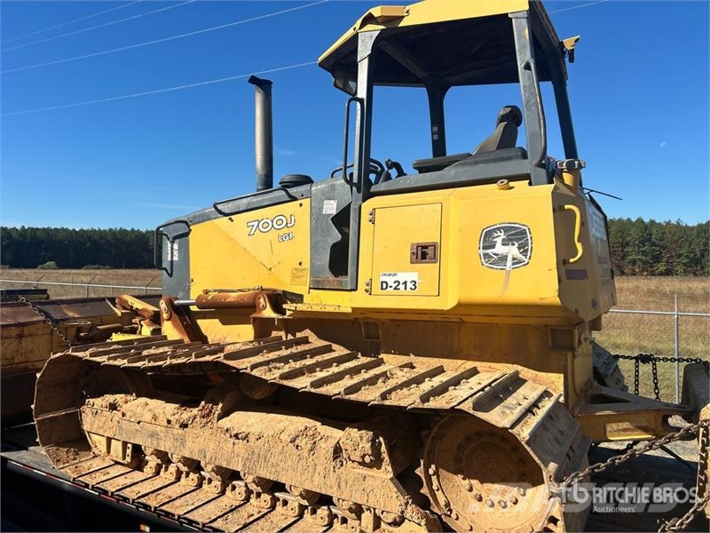 John Deere 700J Crawler Dozer Pásové dozery