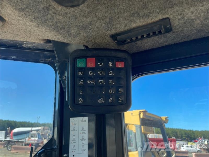 John Deere 700K LGP Dozere Beltegående