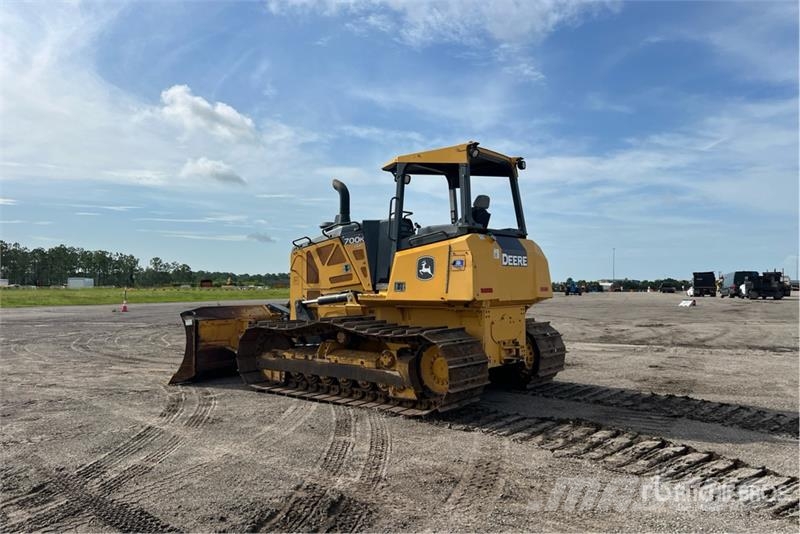 John Deere 700K LGP بلدوزرات مجنزرة