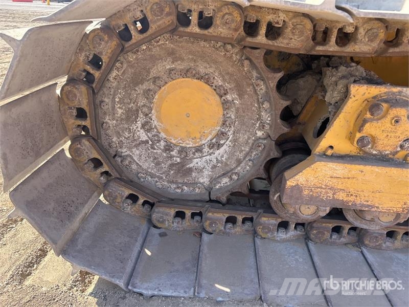 John Deere 700K LGP Pásové dozéry