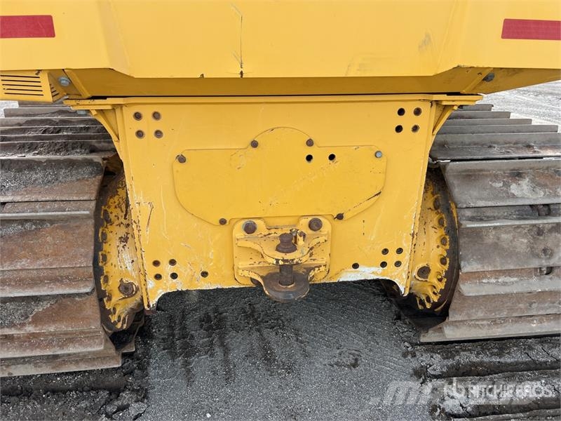 John Deere 700K LGP بلدوزرات مجنزرة