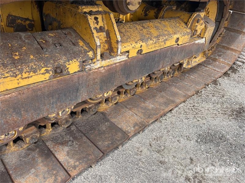 John Deere 700K LGP بلدوزرات مجنزرة