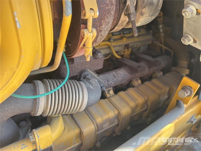 John Deere 700K LGP Pásové dozéry
