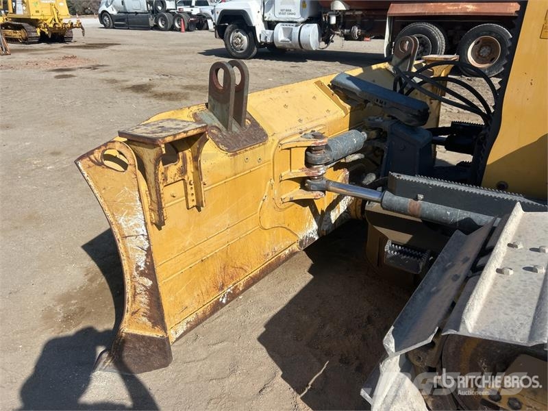 John Deere 700K LGP Pásové dozéry