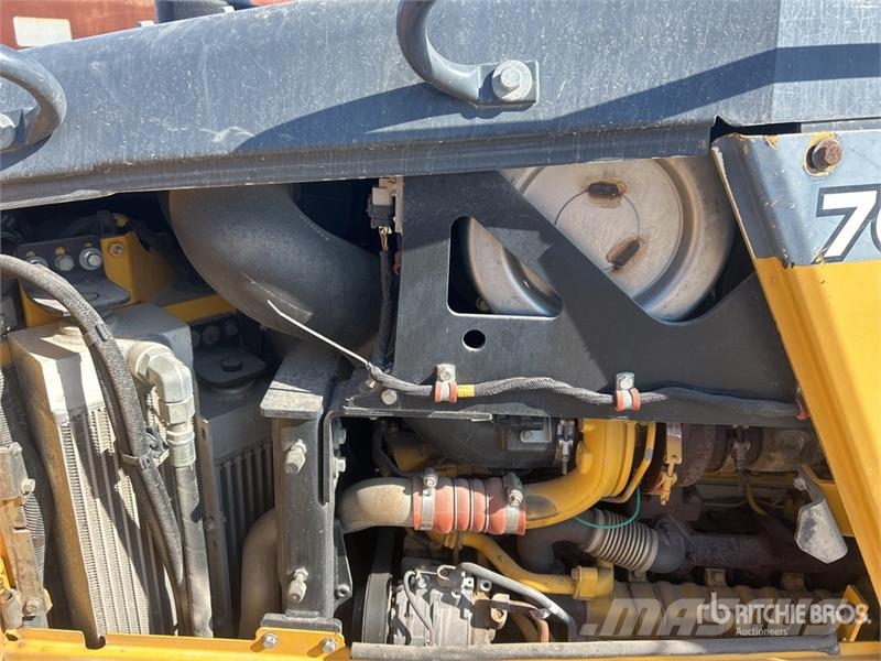 John Deere 700K LGP Pásové dozéry