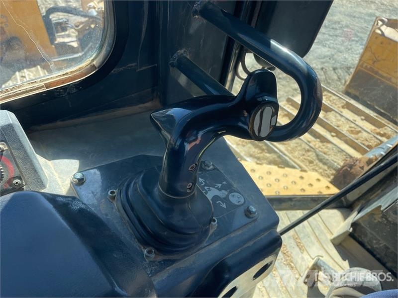 John Deere 700K LGP Dozere Beltegående