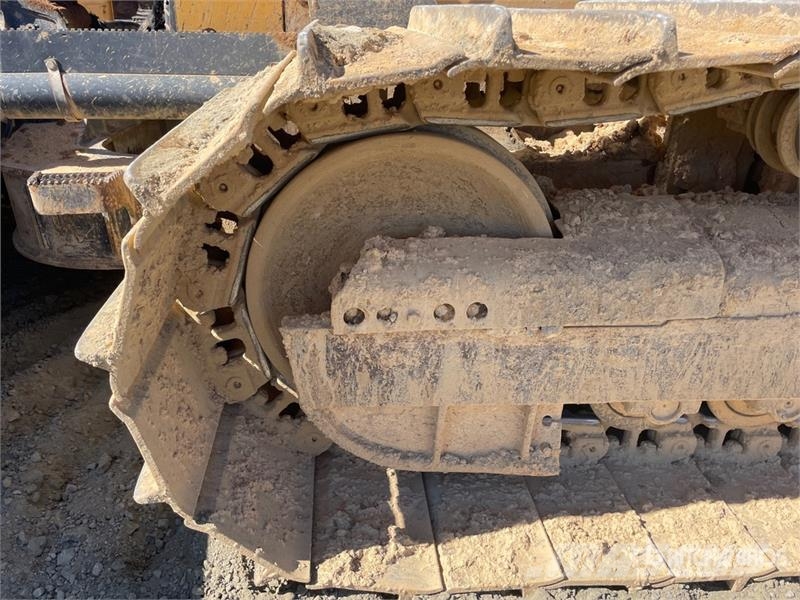 John Deere 700K LGP Dozere Beltegående