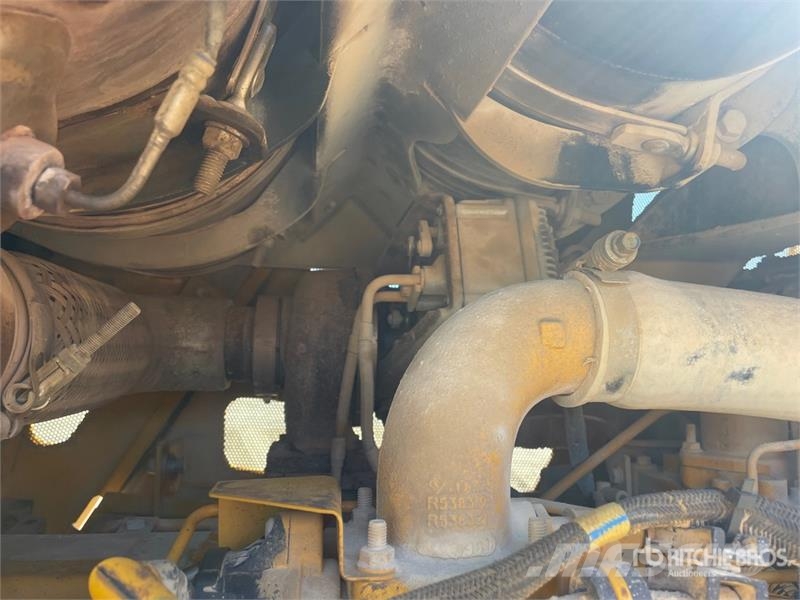 John Deere 700K LGP Dozere Beltegående
