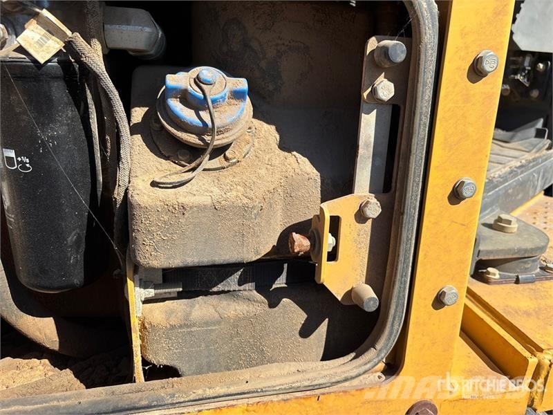 John Deere 700L Crawler Dozer Buldožerji goseničarji