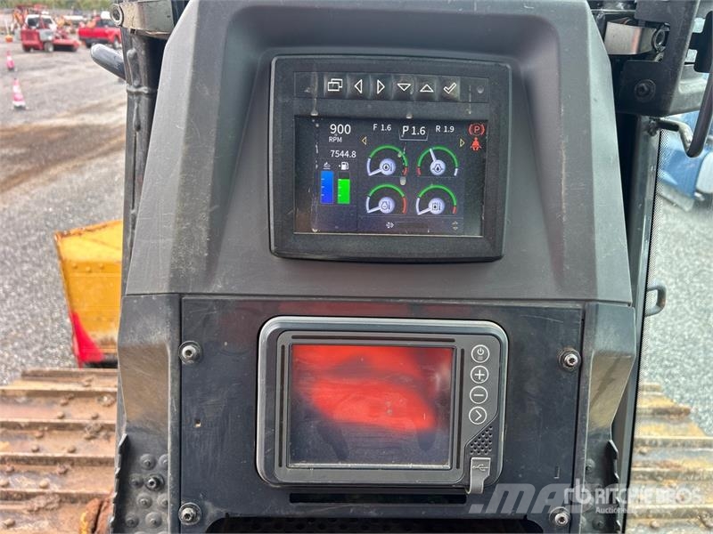 John Deere 700L Crawler Dozer Bulldozer