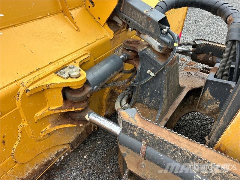 John Deere 700L Crawler Dozer Bulldozer