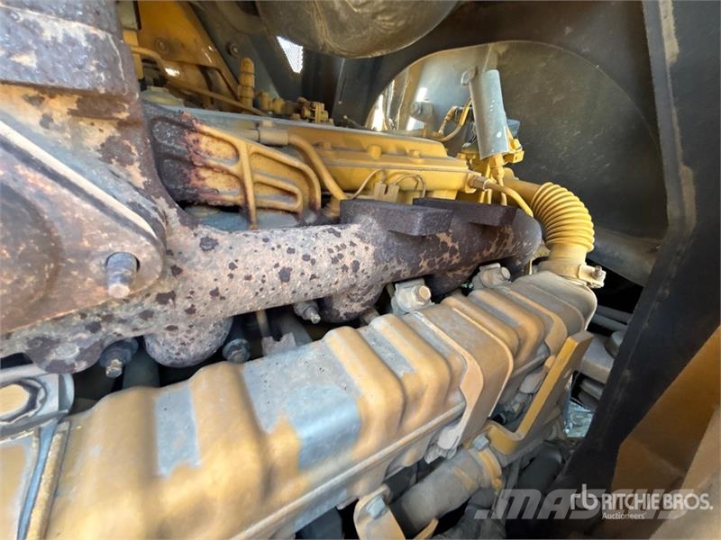 John Deere 700L Crawler Dozer Buldožerji goseničarji
