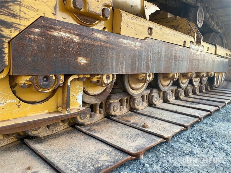 John Deere 700L LGP Crawler Dozer Telaketjupuskutraktorit