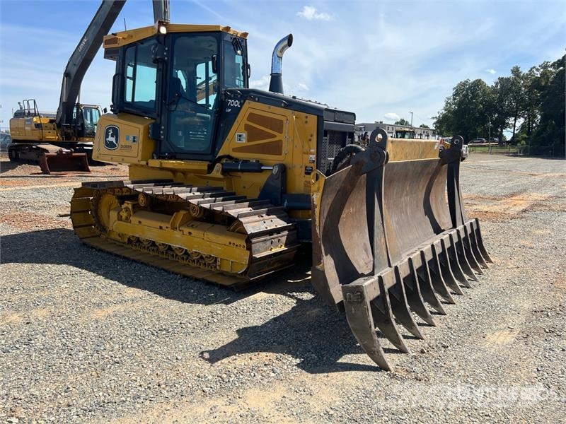 John Deere 700L LGP Crawler Dozer Telaketjupuskutraktorit