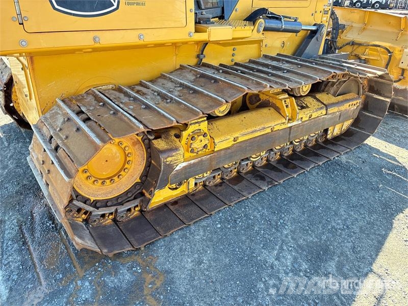 John Deere 700L LGP Crawler Dozer Telaketjupuskutraktorit