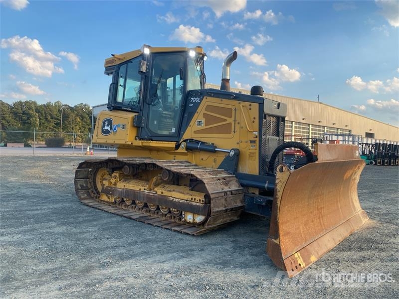 John Deere 700L LGP Crawler Dozer Telaketjupuskutraktorit