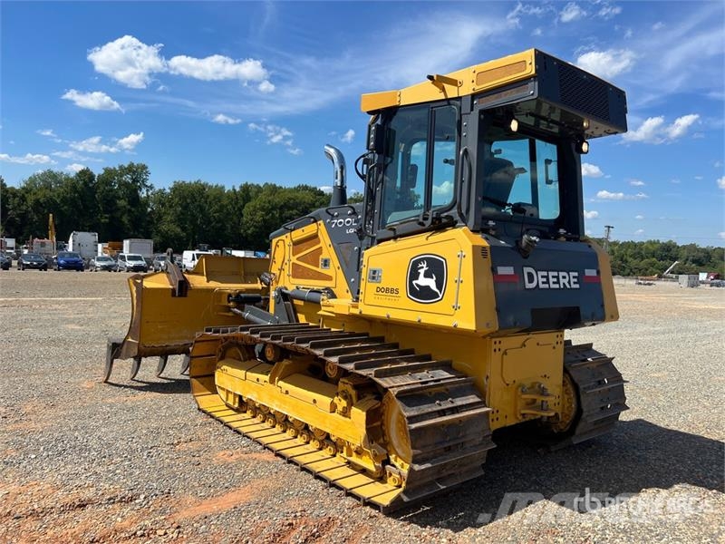 John Deere 700L LGP Crawler Dozer Telaketjupuskutraktorit