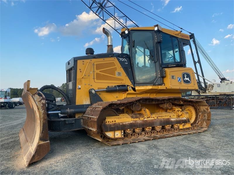 John Deere 700L LGP Crawler Dozer Telaketjupuskutraktorit