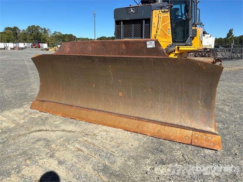 John Deere 700L LGP Crawler Dozer Telaketjupuskutraktorit