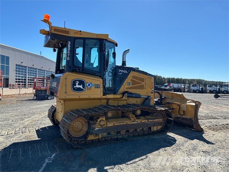John Deere 700L LGP Crawler Dozer Telaketjupuskutraktorit