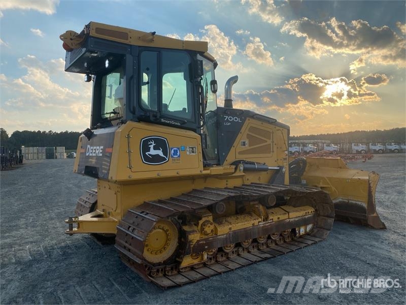 John Deere 700L LGP Crawler Dozer Telaketjupuskutraktorit