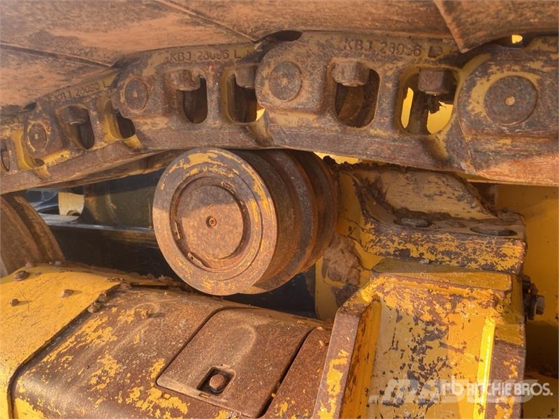 John Deere 700L LGP Crawler Dozer Telaketjupuskutraktorit