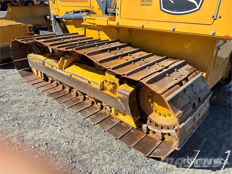 John Deere 700L LGP Crawler Dozer Telaketjupuskutraktorit