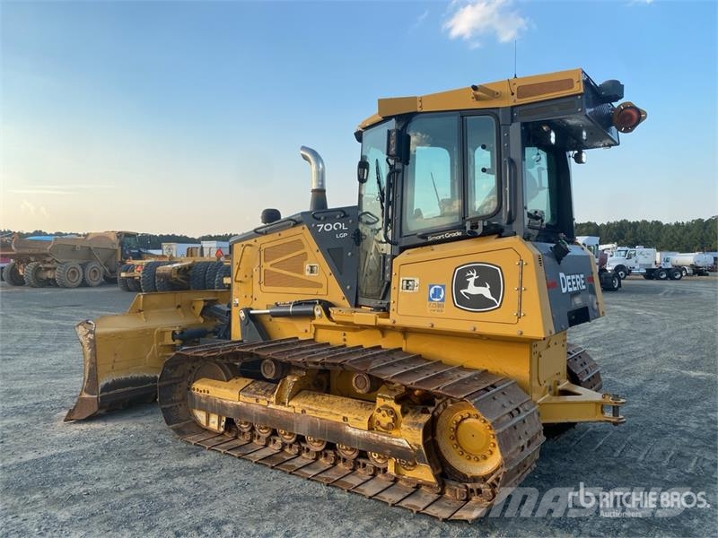 John Deere 700L LGP Crawler Dozer Telaketjupuskutraktorit