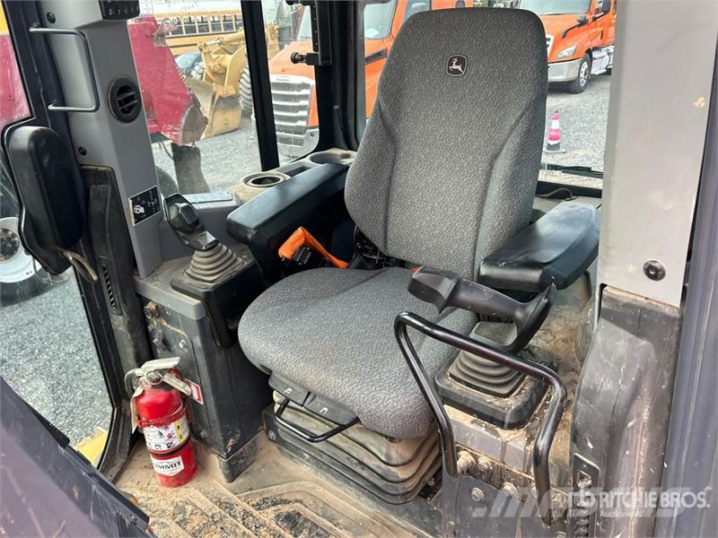 John Deere 700L LGP Crawler Dozer Buldožeri gusjeničari