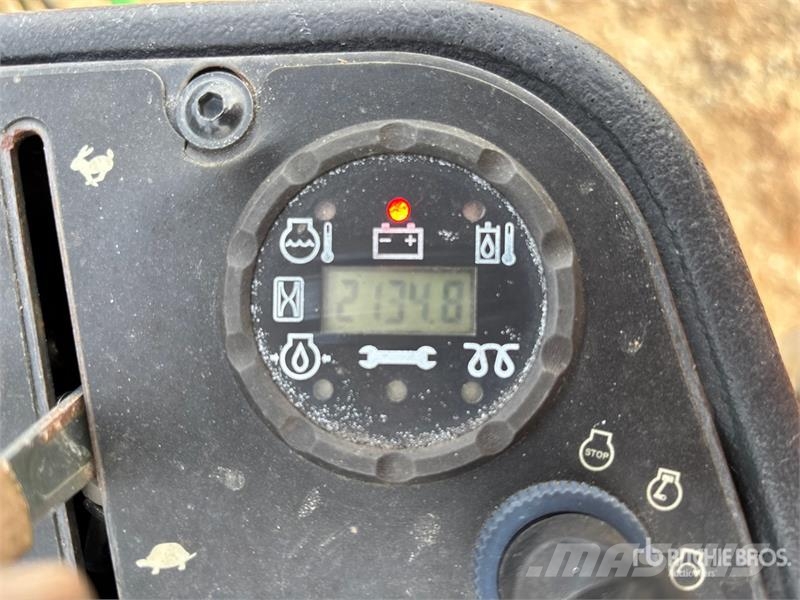 John Deere 7400 4x2 Ride-On Lawn Mower Traktorske kosilice