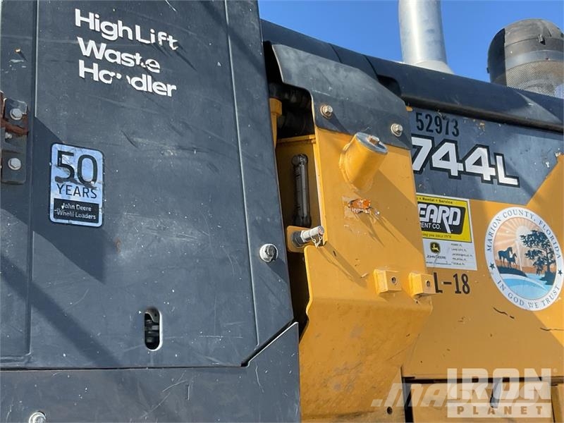 John Deere 744L Wheel Loader Utovarivači na kotačima