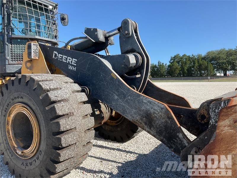 John Deere 744L Wheel Loader Utovarivači na kotačima